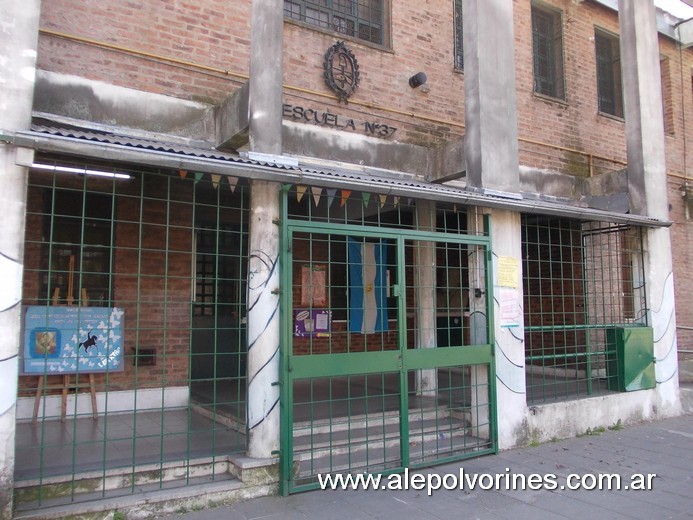 Foto: Villa Bosch - Escuela N°37 - Villa Bosch (Buenos Aires), Argentina