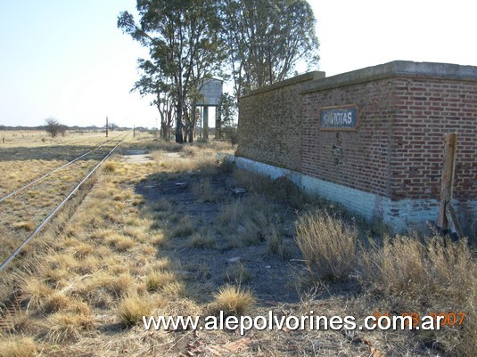 Foto: Estacion Gaviotas - Gaviotas (La Pampa), Argentina