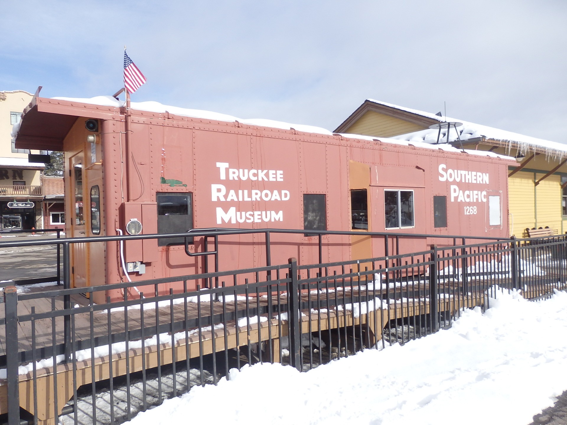 Foto: museo ferroviario en un furgón - Truckee (California), Estados Unidos