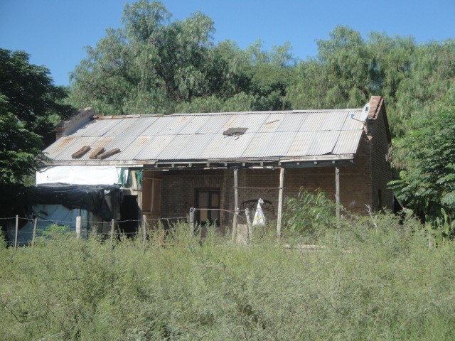 Foto: ex estación del FC San Martín - Ñacuñán (Mendoza), Argentina