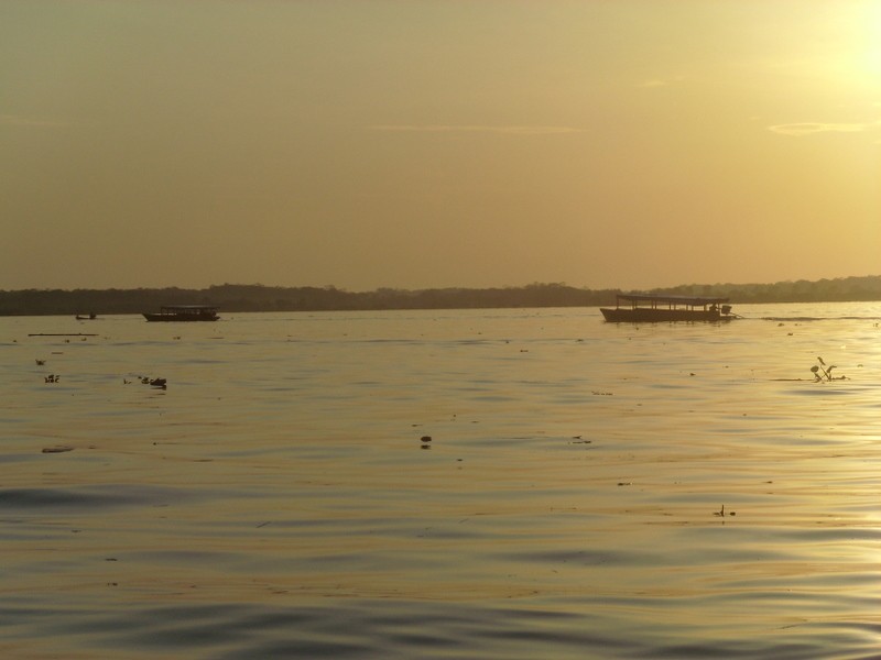 Foto: amanecer amazónico - Iquitos (Loreto), Perú