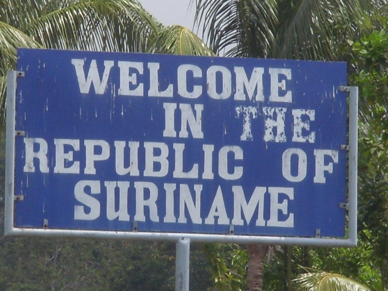 Foto: puerto de entrada desde Guyana - Nieuw Nickerie, Surinam
