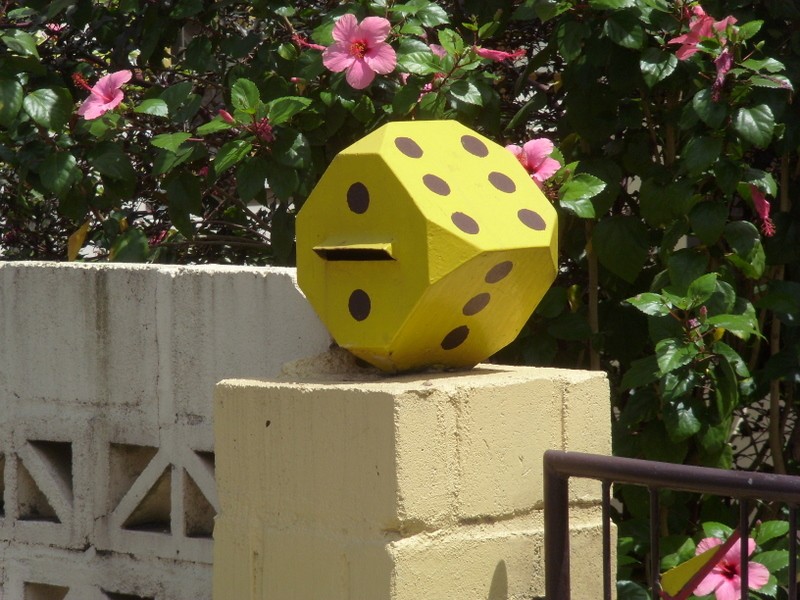 Foto: buzón, aparentemente - Paramaribo, Surinam