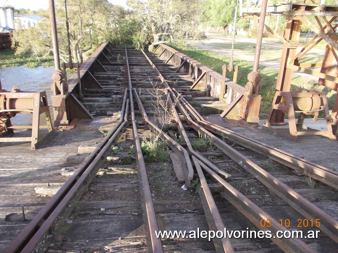 Foto: Estación Ibicuy - Embarcadero - Ibicuy (Entre Ríos), Argentina