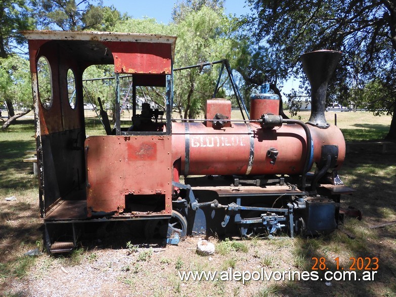 Foto: Colonia Valdense ROU - Locomotora Decauville - Colonia Valdense (Colonia), Uruguay