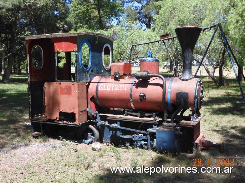 Foto: Colonia Valdense ROU - Locomotora Decauville - Colonia Valdense (Colonia), Uruguay