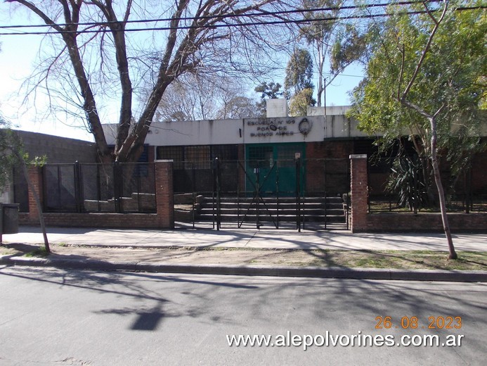 Foto: Palomar - Escuela N° 109 - Palomar (Buenos Aires), Argentina