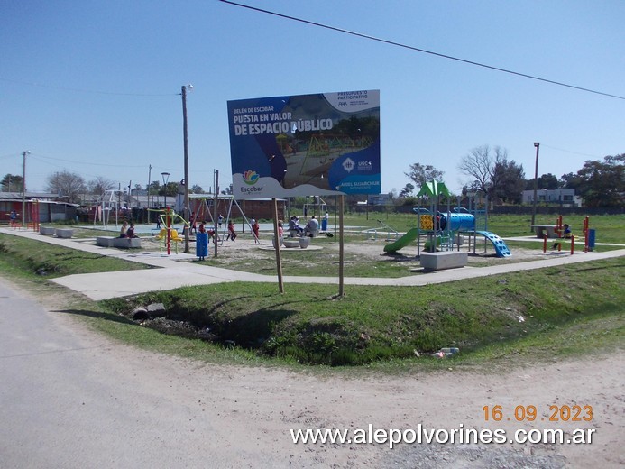 Foto: Escobar - Barrio San Luis - Plaza - Escobar (Buenos Aires), Argentina