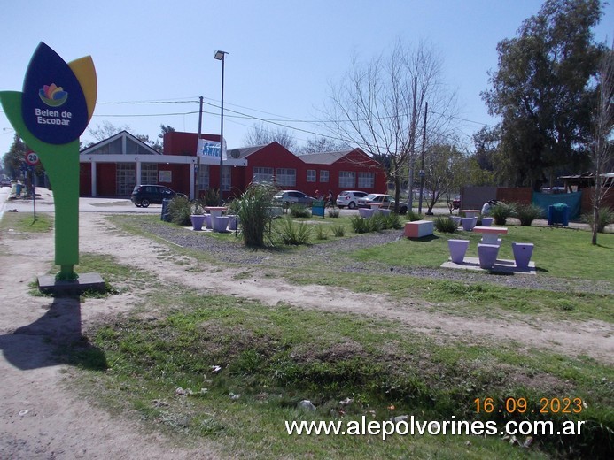Foto: Escobar - Barrio San Luis - Plazoleta - Escobar (Buenos Aires), Argentina