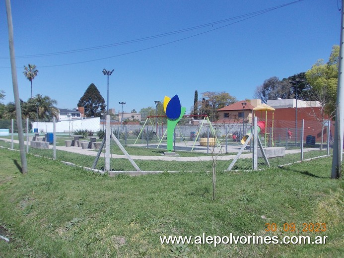 Foto: Escobar - Plaza Barrio El Candil - Escobar (Buenos Aires), Argentina