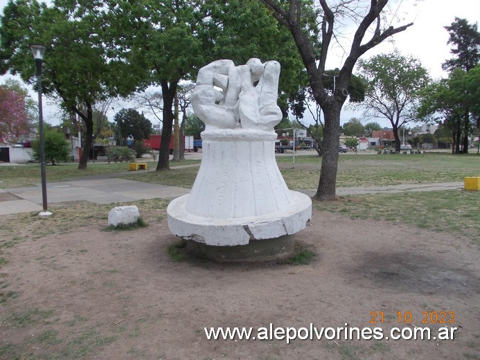 Foto: El Palomar - Plaza La Maestra - El Palomar (Buenos Aires), Argentina