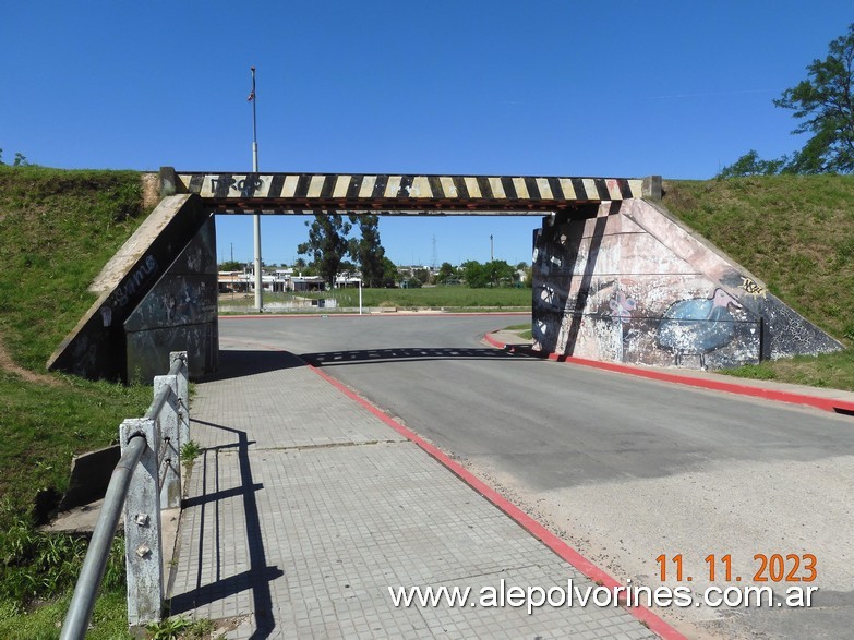 Foto: Fray Bentos ROU - Puente Calle Roberto Young - Fray Bentos (Río Negro), Uruguay
