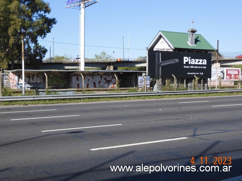 Foto: Ex Estación Scalabrini Ortiz - Belgrano (Buenos Aires), Argentina
