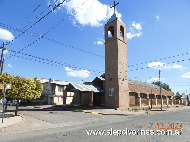 Foto: Villa María - Iglesia NS de Lourdes - Villa Maria (Córdoba), Argentina
