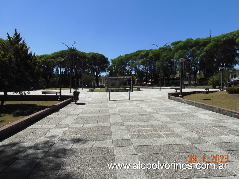 Foto: Nueva Helvecia ROU - Plaza de los Fundadores - Nueva Helvecia (Colonia), Uruguay