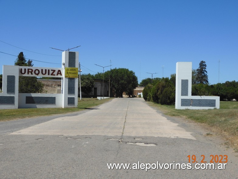 Foto: Juan Anchorena - Estacion Urquiza - Acceso - Juan Anchorena (Buenos Aires), Argentina
