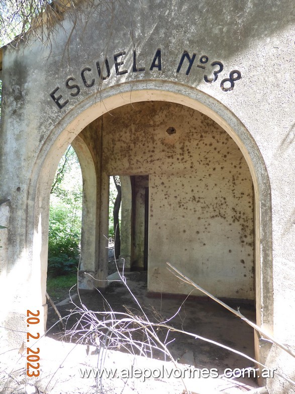 Foto: Paraje Piatti - Escuela N°38 - Pearson (Buenos Aires), Argentina