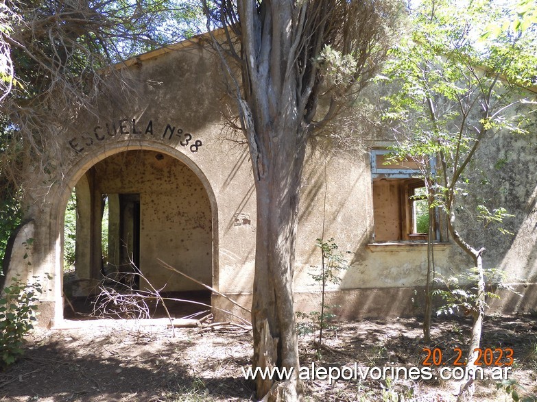 Foto: Paraje Piatti - Escuela N°38 - Pearson (Buenos Aires), Argentina
