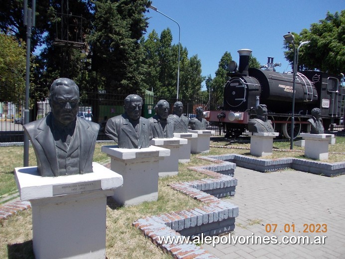 Foto: Caseros - Plaza de la Unidad Nacional - Bustos Presidentes - Caseros (Buenos Aires), Argentina