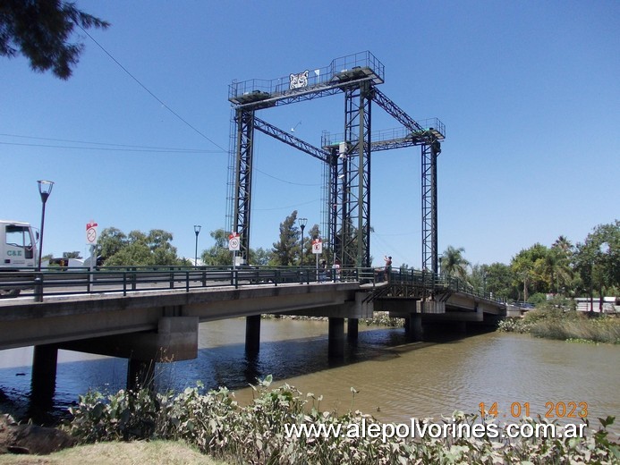 Foto: Dique Lujan - Puente Levadizo Eva Peron - Dique Lujan (Buenos Aires), Argentina