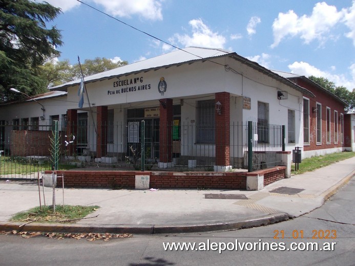 Foto: Santos Lugares - Escuela N°6 - Santos Lugares (Buenos Aires), Argentina