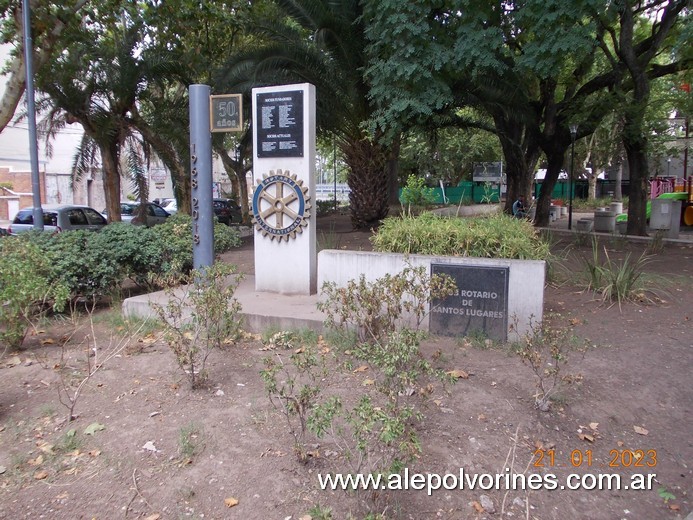 Foto: Santos Lugares - Monumento Rotary Internacional - Santos Lugares (Buenos Aires), Argentina
