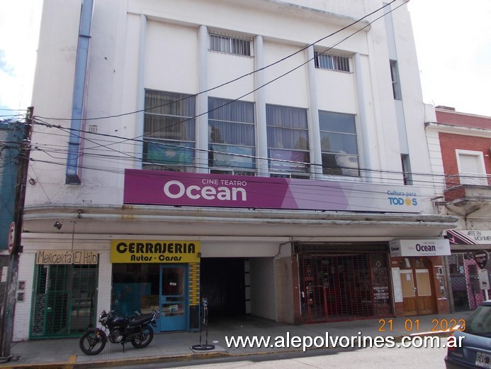 Foto: Santos Lugares - Cine Teatro Ocean - Santos Lugares (Buenos Aires), Argentina