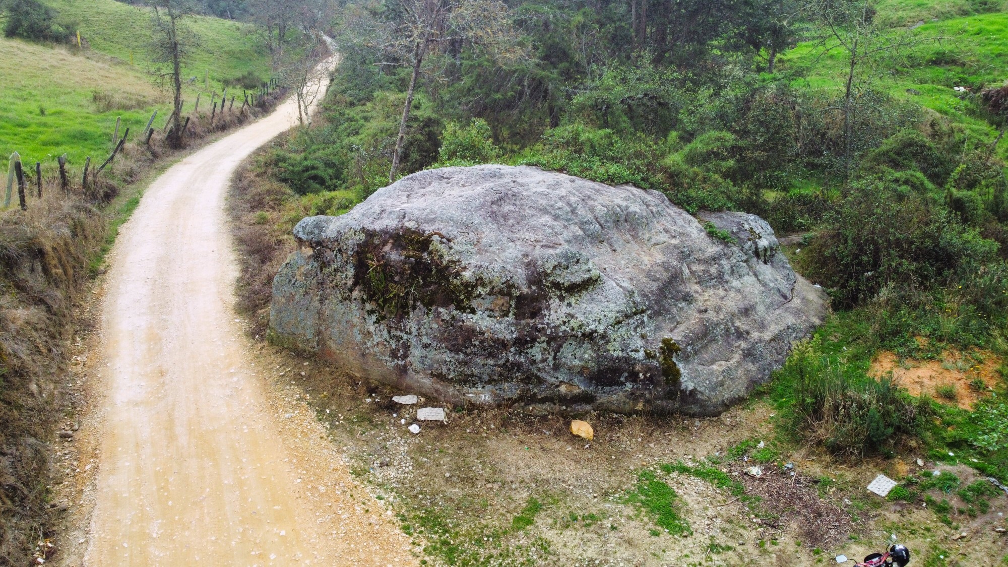 Foto: Piedra del Diablo Aérea - Villapinzón (Cundinamarca), Colombia