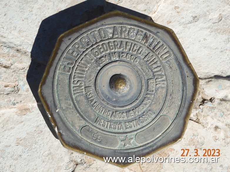 Foto: Sierra Colorada - Punto Nodal IGM N° 55 - Sierra Colorada (Río Negro), Argentina