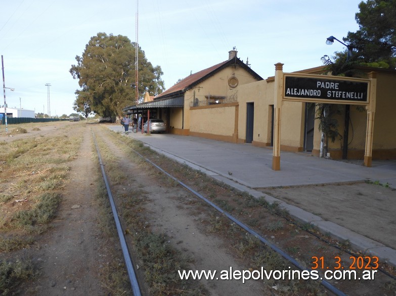 Foto: Estacion Padre Alejandro Stefenelli - General Roca (Río Negro), Argentina