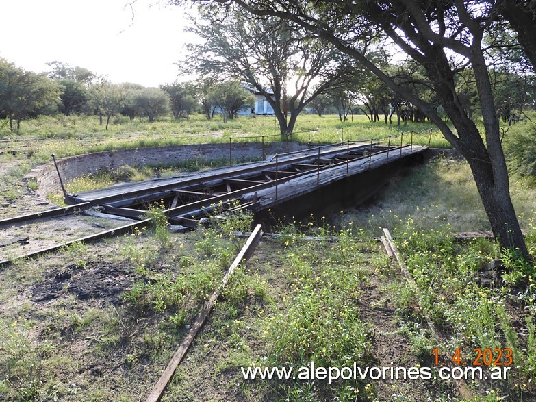 Foto: Estación Hucal - Mesa Giratoria - Hucal (La Pampa), Argentina