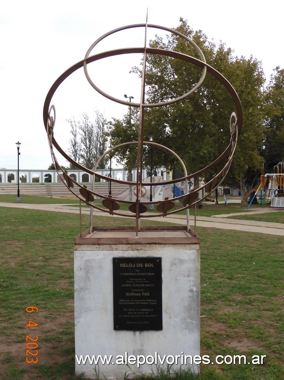 Foto: Venado Tuerto - Plaza Italia - Reloj de Sol - Venado Tuerto (Santa Fe), Argentina