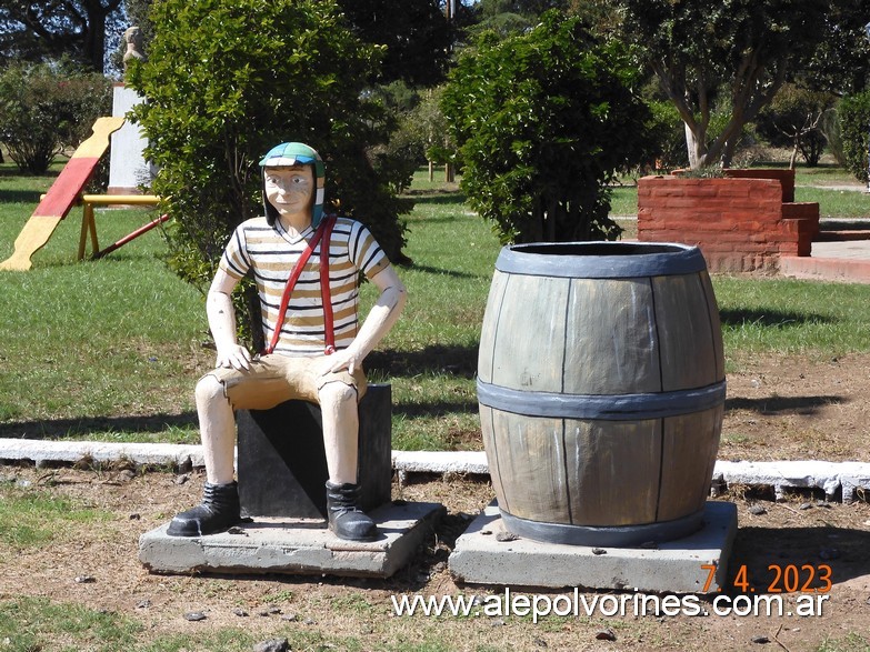 Foto: Colonia Bremen - Plaza Argentina - Colonia Bremen (Córdoba), Argentina