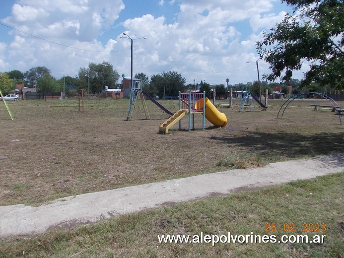 Foto: Francisco Álvarez - Barrio El Quijote - Plaza - Francisco Alvarez (Buenos Aires), Argentina