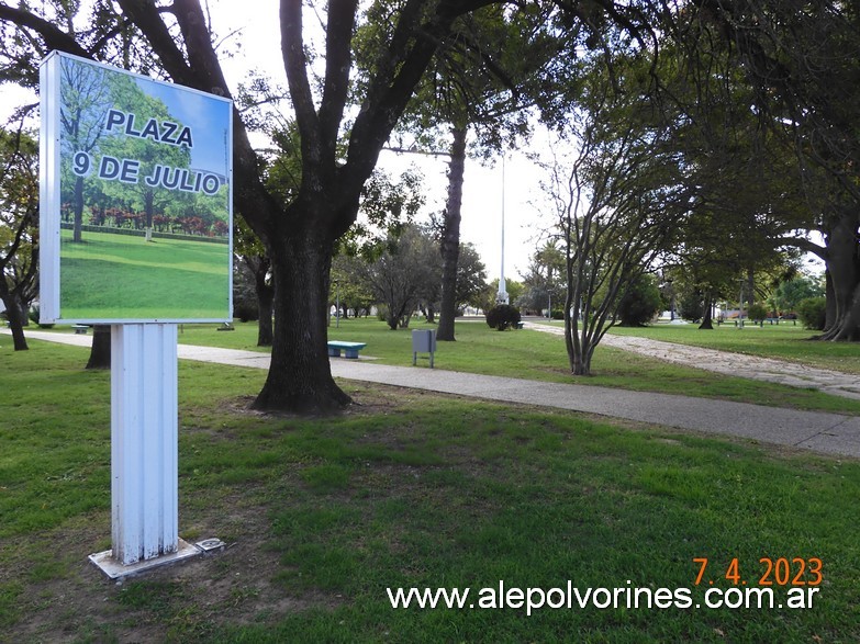 Foto: Coronel Baldissera - Plaza 9 de Julio - General Baldissera (Córdoba), Argentina