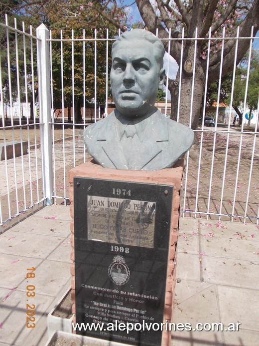 Foto: Caseros - Plaza Juan Domingo Perón - Caseros (Buenos Aires), Argentina