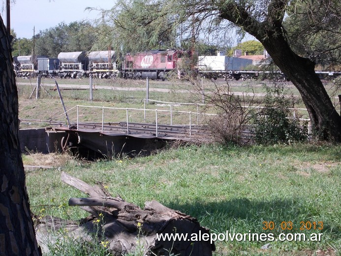 Foto: Estación Justo Daract - Mesa Giratoria - Justo Daract (San Luis), Argentina