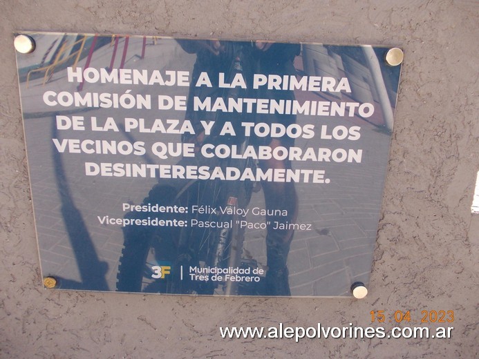 Foto: Caseros - Plaza Alfredo Longo - Caseros (Buenos Aires), Argentina