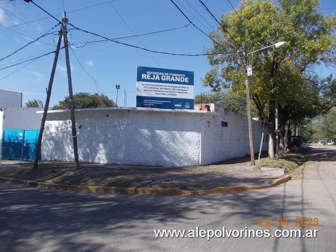 Foto: Reja Grande - Sociedad de Fomento - Reja Grande (Buenos Aires), Argentina