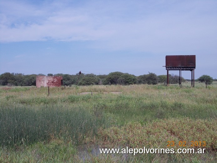 Foto: Apeadero Km 312 FCCNA - Logroño (Santa Fe), Argentina