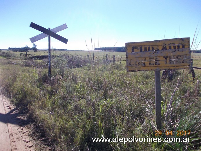 Foto Apeadero Km 50 FCNEA Ubajay (Entre Ríos), Argentina
