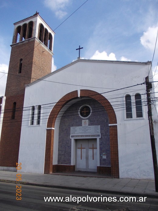 Foto: José Ingenieros - Iglesia Santo Cristo - José Ingenieros (Buenos Aires), Argentina