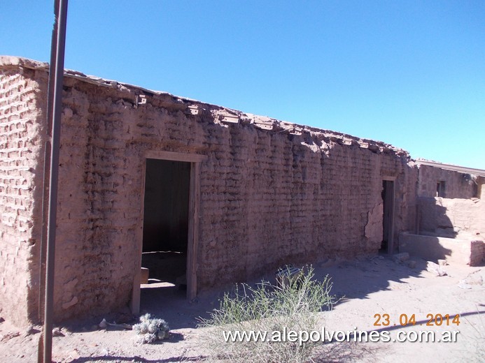 Foto: Estación Km 891 FCAdN - Villa Mazan (La Rioja), Argentina