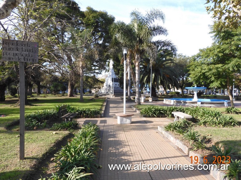 Foto: San Andrés de Giles - Plaza San Martin - San Andrés de Giles (Buenos Aires), Argentina