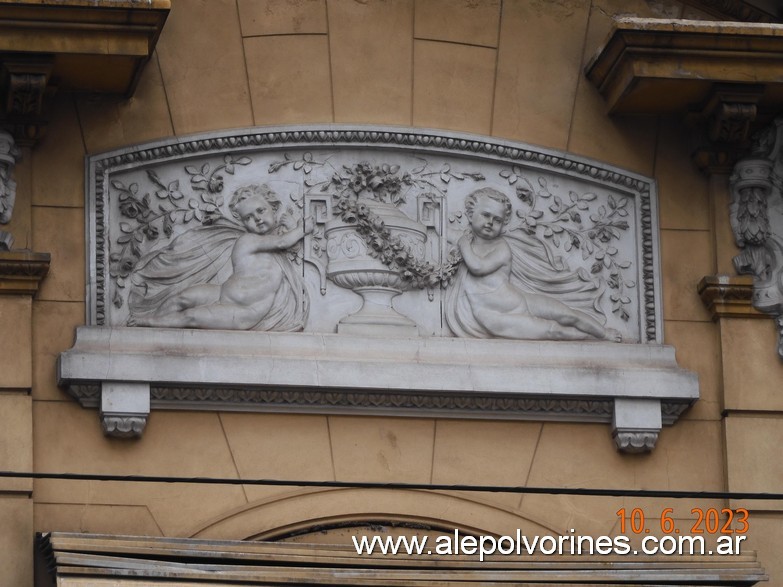 Foto: Flores CABA - Edificios Porteños - Flores (Buenos Aires), Argentina