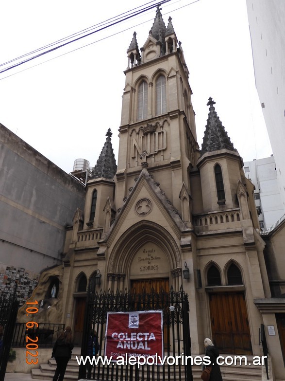 Foto: Flores CABA - Iglesia NS de Lourdes - Flores (Buenos Aires), Argentina