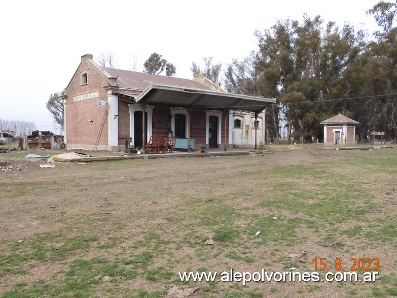 Foto: Estación Mouras FCRPB - Mouras (Buenos Aires), Argentina