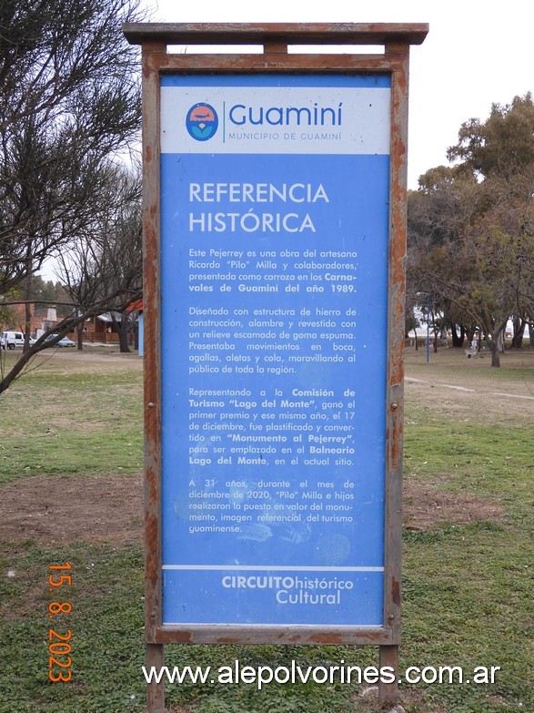Foto: Guamini - Monumento al Pejerrey - Guamini (Buenos Aires), Argentina