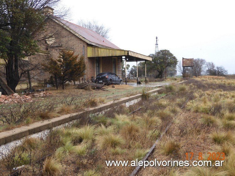 Foto: Estación T. M. Anchorena - Tomas Manuel Anchorena (La Pampa), Argentina