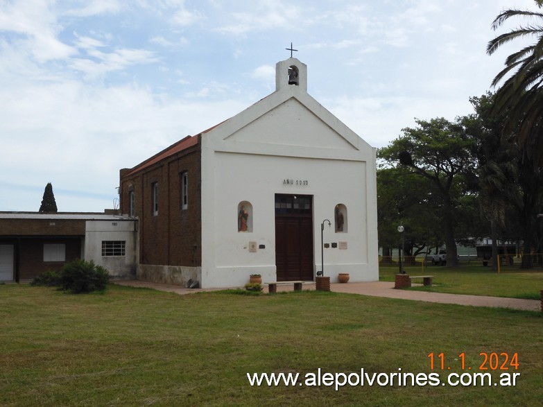 Foto: Larrechea - Capilla San Pedro y San Pablo - Larrechea (Santa Fe), Argentina